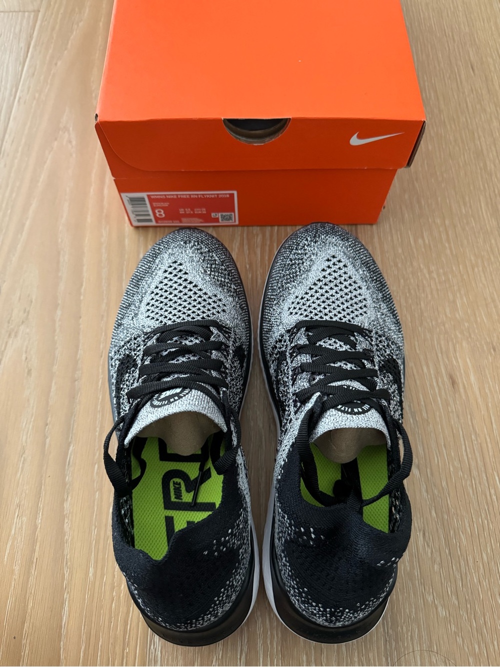 NIKE: Flyknit, Women’s size: 8